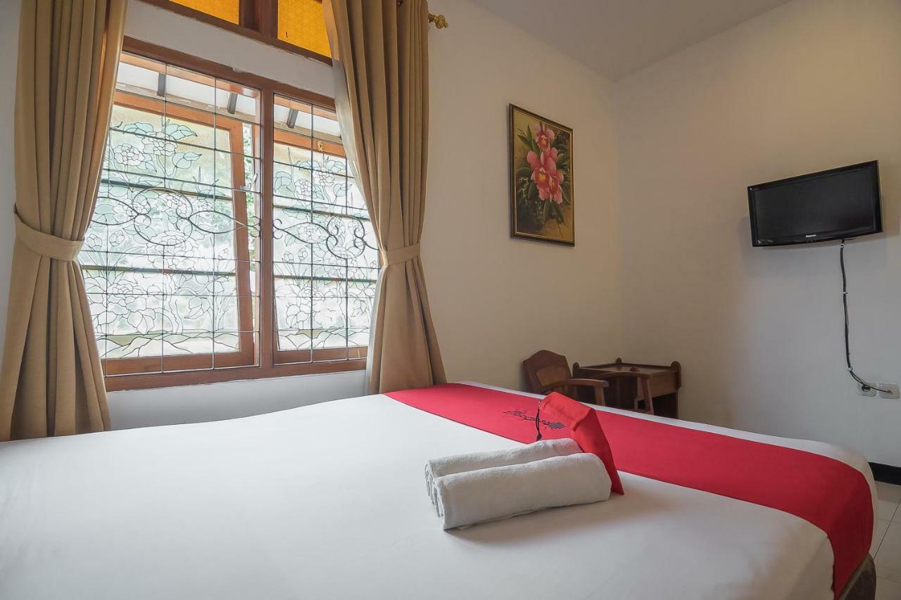 Reddoorz @ Maribaya Street 2 Hotel Lembang Bagian luar foto